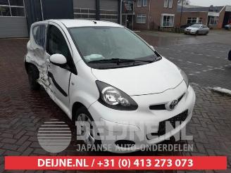 Coche siniestrado Toyota Aygo Aygo (B10), Hatchback, 2005 / 2014 1.0 12V VVT-i 2010/7