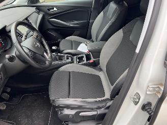 Opel Grandland 1.2 Turbo Business + picture 8