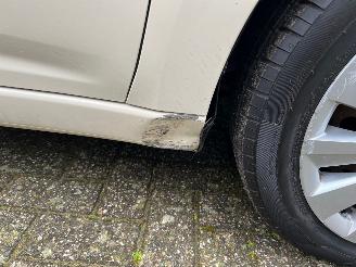 Nissan Micra 1.0 IG-T Acenta picture 15