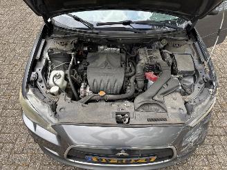 Mitsubishi Lancer 1.6i edition two picture 15