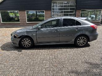 Mitsubishi Lancer 1.6i edition two picture 6