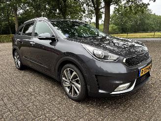 Schadeauto Kia Niro 1.6 Hybrid ExecutiveLine 2017/2