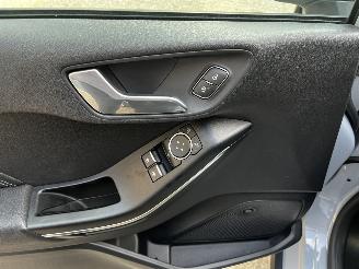 Ford Fiesta 1.0 EcoBoost Active NAVI / CRUISE / PDC / B&O / 125PK picture 16