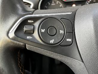 Opel Crossland X 1..2TURBO / PANODAK / CRUISE / NAVI picture 19