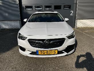 Opel Insignia Sports Tourer 1.5 TURBO PANODAK  / CLIMA / NAVI / CRUISE picture 2