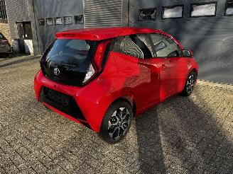 Toyota Aygo 1.0 VVTi CAMERA / CRUISE / AIRCO picture 20