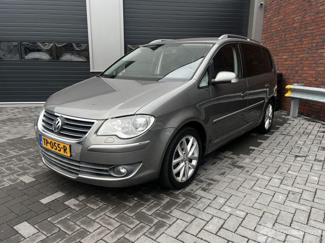 Volkswagen Touran 1.4 TSI AUTOMAAT / 7 PERS / CLIMA / NAVI / CRUISE