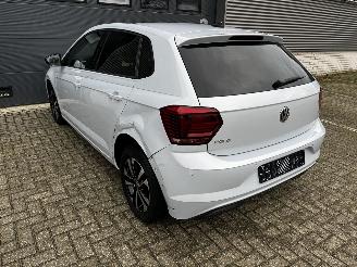 Volkswagen Polo 1.0 TSI PANODAK / AUTOMAAT / CRUISE / NAVI picture 22