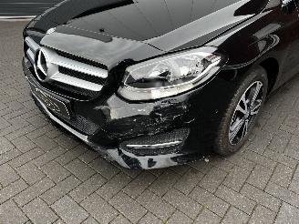 Mercedes B-klasse 180 LEER / NAVI / CRUISE /  PDC picture 4