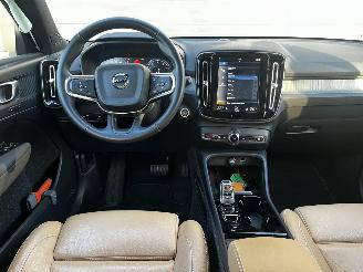 Volvo XC40 1.5 T2 AUTOMAAT / LEER / NAVI / CAMERA / CRUISE picture 10
