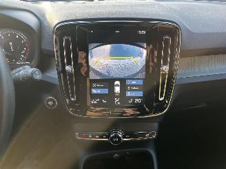 Volvo XC40 1.5 T2 AUTOMAAT / LEER / NAVI / CAMERA / CRUISE picture 12