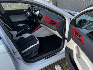 Volkswagen Polo 1.0 TSI BEATS CLIMA / NAVI / CRUISE / CAMERA picture 9