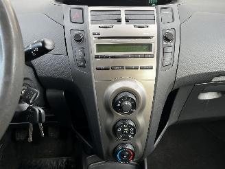 Toyota Yaris 1.0 VVTi AIRCO 5 DEURS picture 12