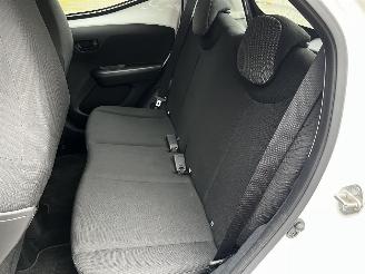 Toyota Aygo 1.0 VVT-i AIRCO / CRUISE picture 11