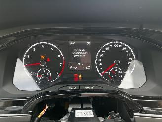 Volkswagen Polo 1.0i CRUISE / NAVI / PDC / DIEFSTALSCHADE picture 12