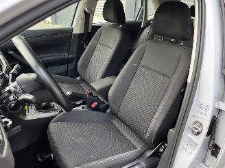 Volkswagen Polo 1.0i CRUISE / NAVI / PDC / DIEFSTALSCHADE picture 9