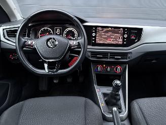 Volkswagen Polo 1.0TSI CRUISE / NAVI / 44000KM / NAP picture 14