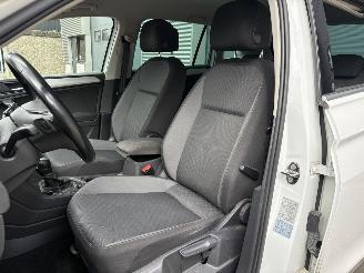 Volkswagen Tiguan 2.0 TSI 4X4 AUTOMAAT / NAVI / CRUISE / CAMERA picture 5