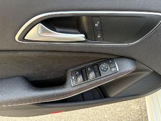 Mercedes A-klasse 250 AMG PAKKET / PANODAK / AUTOMAAT picture 16