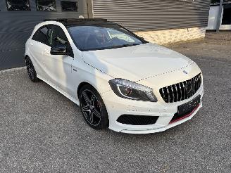 Mercedes A-klasse 250 AMG PAKKET / PANODAK / AUTOMAAT picture 3