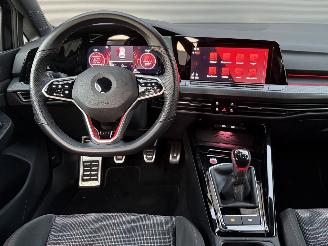 Volkswagen Golf GTI 2.0 TSI picture 10