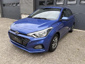 Vaurioauto  passenger cars Hyundai I-20 1.0 T-GDI AUTOMAAT / CAMERA / CRUISE / PDC 2018/12