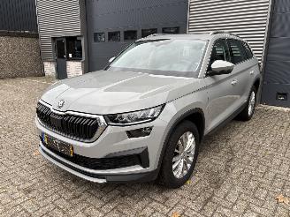 Coche accidentado Skoda Kodiaq 1.5 TSI PANODAK / LEER / NAVI / CAMERA  / CRUISE 2023/5