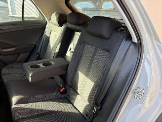 Volkswagen T-Roc 1.5 TSI AUTOMAAT / NAVI / CAMERA / VIRTUAL COCKPIT picture 13