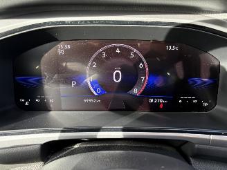 Volkswagen T-Roc 1.5 TSI AUTOMAAT / NAVI / CAMERA / VIRTUAL COCKPIT picture 18