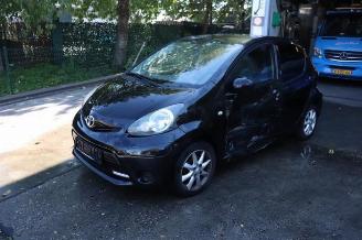  Toyota Aygo Aygo (B10), Hatchback, 2005 / 2014 1.0 12V VVT-i 2012/12