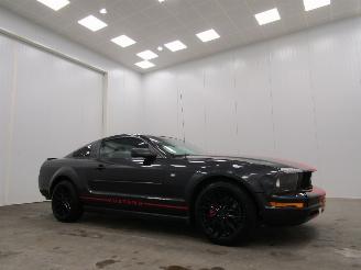 krockskadad bil bedrijf Ford Mustang 4.0 Autom. Navi Airco 2008/6