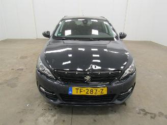 Peugeot 308 SW 1.2 PureTech Executive Navi Clima picture 5