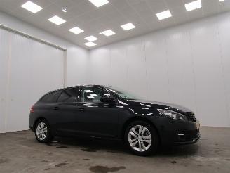 Peugeot 308 SW 1.2 PureTech Executive Navi Clima picture 1