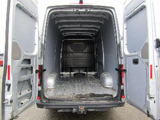 Volkswagen Crafter 35 2.0 TDI Autom. 130kw L3H3 Navi picture 7