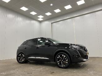 krockskadad bil auto Peugeot 2008 EV Allure 50 kWh Panoramadak Navi Clima 2020/11