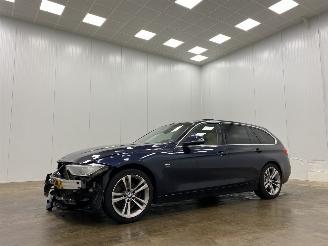 BMW 3-serie Touring 328i Autom. Exe Panoramadak Navi picture 4