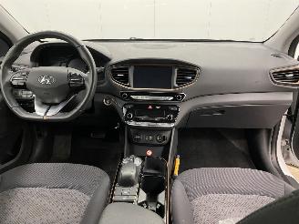 Hyundai Ioniq Comfort EV Navi Clima picture 11