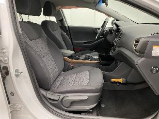 Hyundai Ioniq Comfort EV Navi Clima picture 9