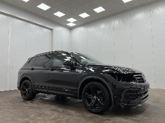 krockskadad bil auto Volkswagen Tiguan 2.0 TDI DSG Allspace R-line Panoramadak Navi Clima 2023/2