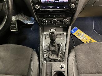 Skoda Octavia Combi 1.6 TDI Autom. Navi Clima picture 13