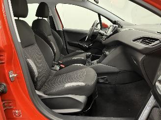 Peugeot 208 1.2 PureTech 5-drs Airco picture 9