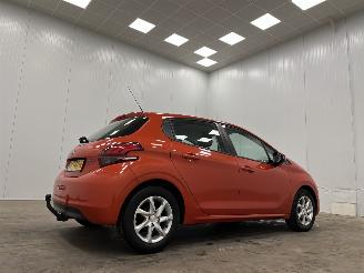 Peugeot 208 1.2 PureTech 5-drs Airco picture 2