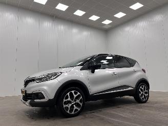 Damaged car Renault Captur 0.9 TCe Intens Navi Clima 2017/6