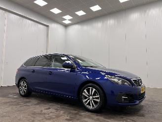 Voiture accidenté Peugeot 308 SW 1.2 PureTech Panoramadak Navi Clma 2019/1