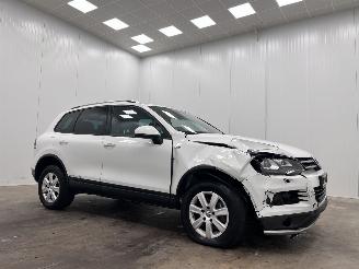 skadebil auto Volkswagen Touareg 3.0 TDI Autom. R-Line Panoramadak Navi Clima 2014/5