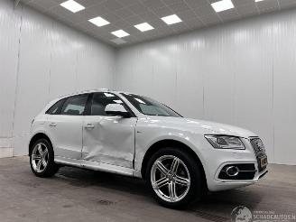 škoda osobní automobily Audi Q5 2.0 TFSI S-Tronic Quattro S-Line Panoramadak 2014/1