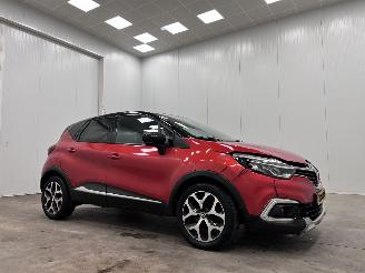 Avarii autoturisme Renault Captur 1.2 TCe Autom. Intens Navi Clima 2017/12