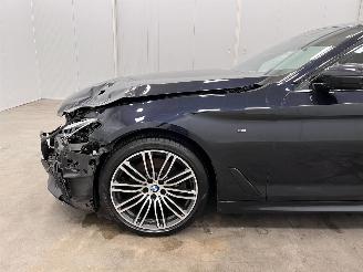 BMW 5-serie Touring 520i Autom. M-Sport Panoramadak Navi Clima picture 22