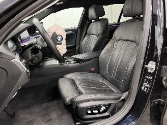 BMW 5-serie Touring 520i Autom. M-Sport Panoramadak Navi Clima picture 9