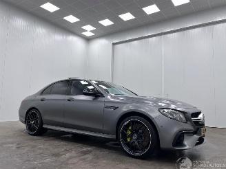 Vaurioauto  passenger cars Mercedes E-klasse AMG 63 S 4MATIC+ Panoramadak 2017/9